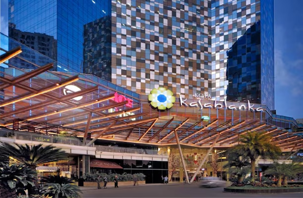 VIVAIA store at SOGO Kota Kasablanka
